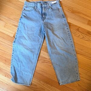 Gap women’s barrel jeans